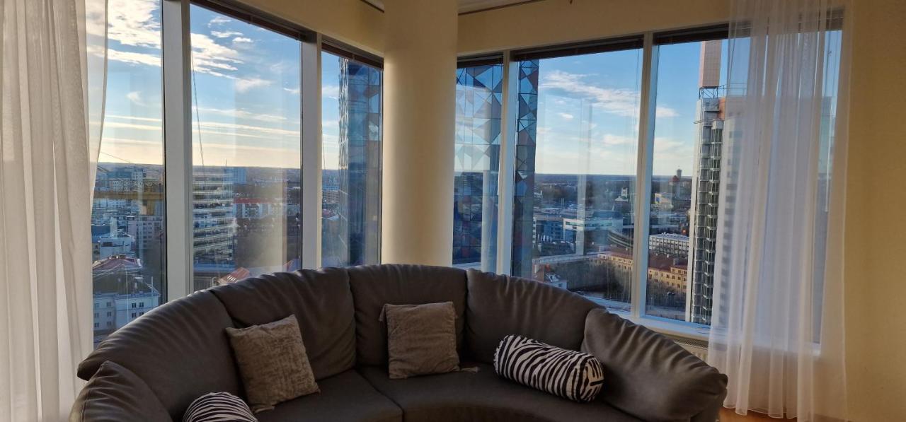 Luxury Nightlights Nelli Apartment Талин Екстериор снимка